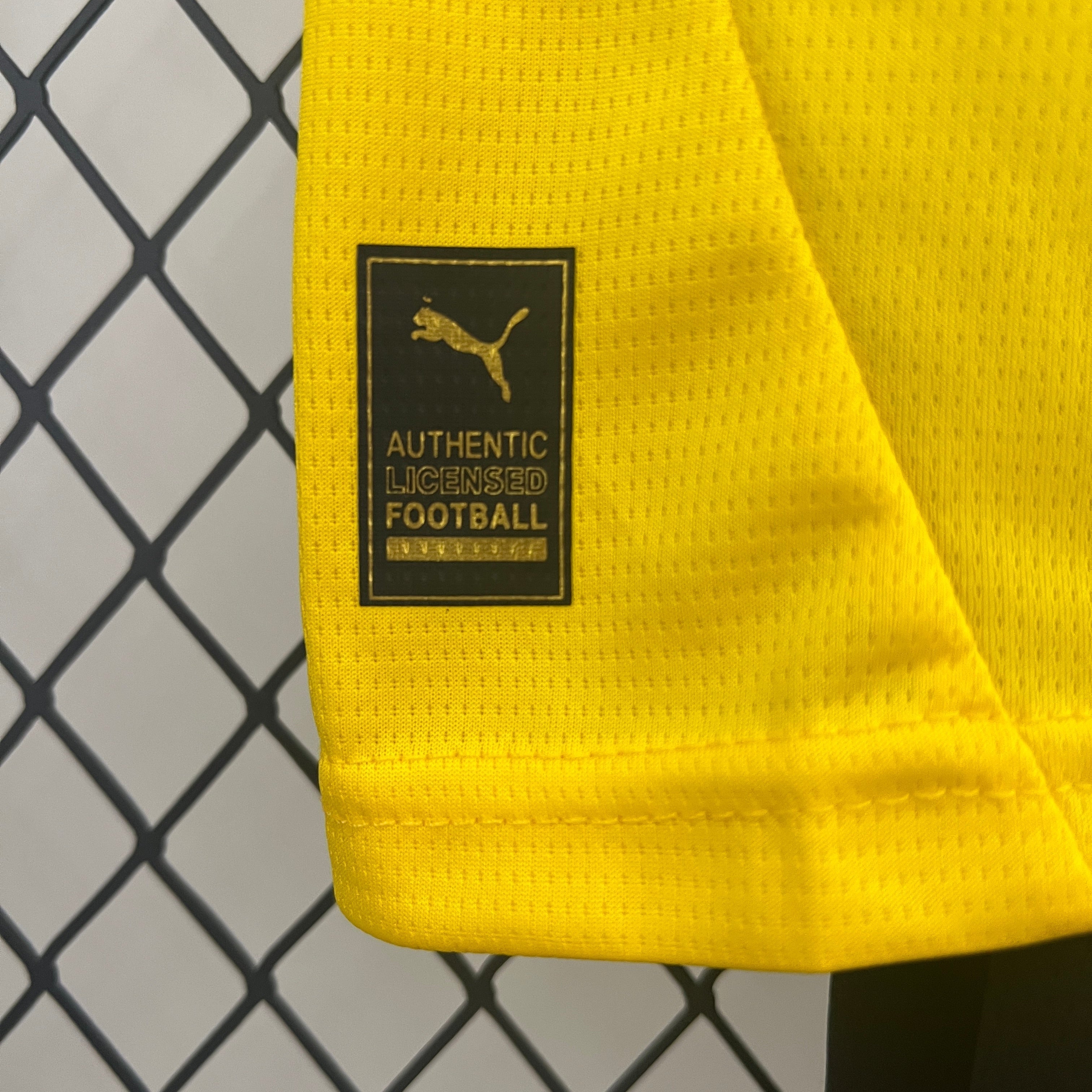 borussia-dortmund-2024-25-kids-football-kit-home-1