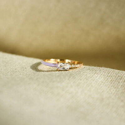 Anello con cuore smaltato e zircone