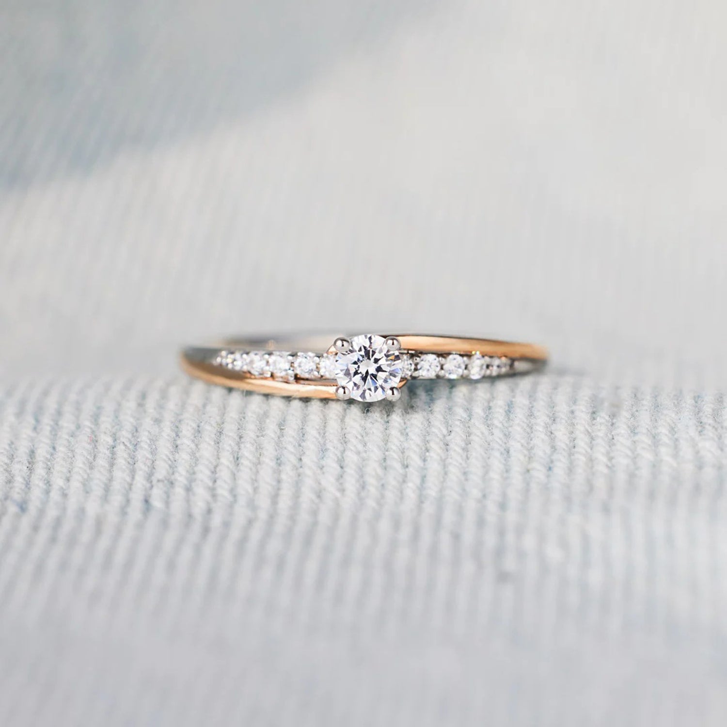 To-tone rosaguld zirkon blomster ring