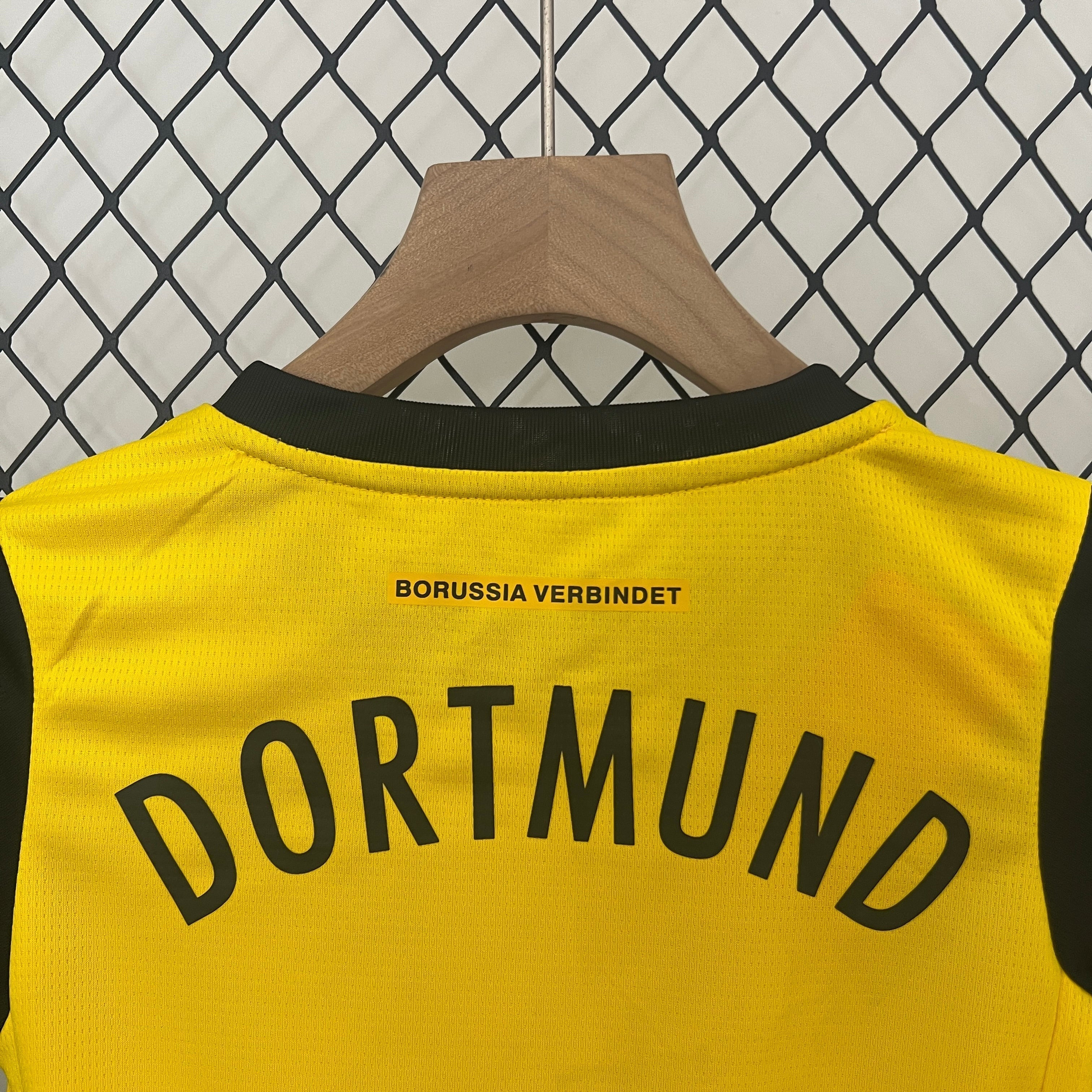 borussia-dortmund-2024-25-kids-football-kit-home-1