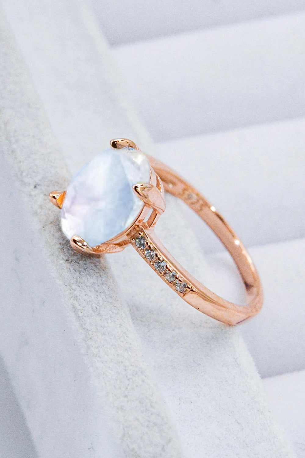 Anello Moonstone Get Moving