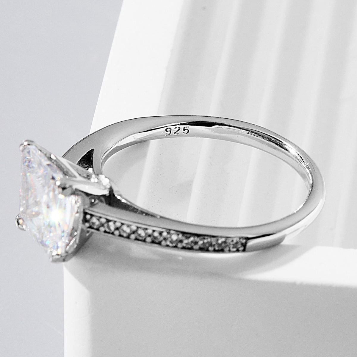 Zircon Sterling Sølv Ring