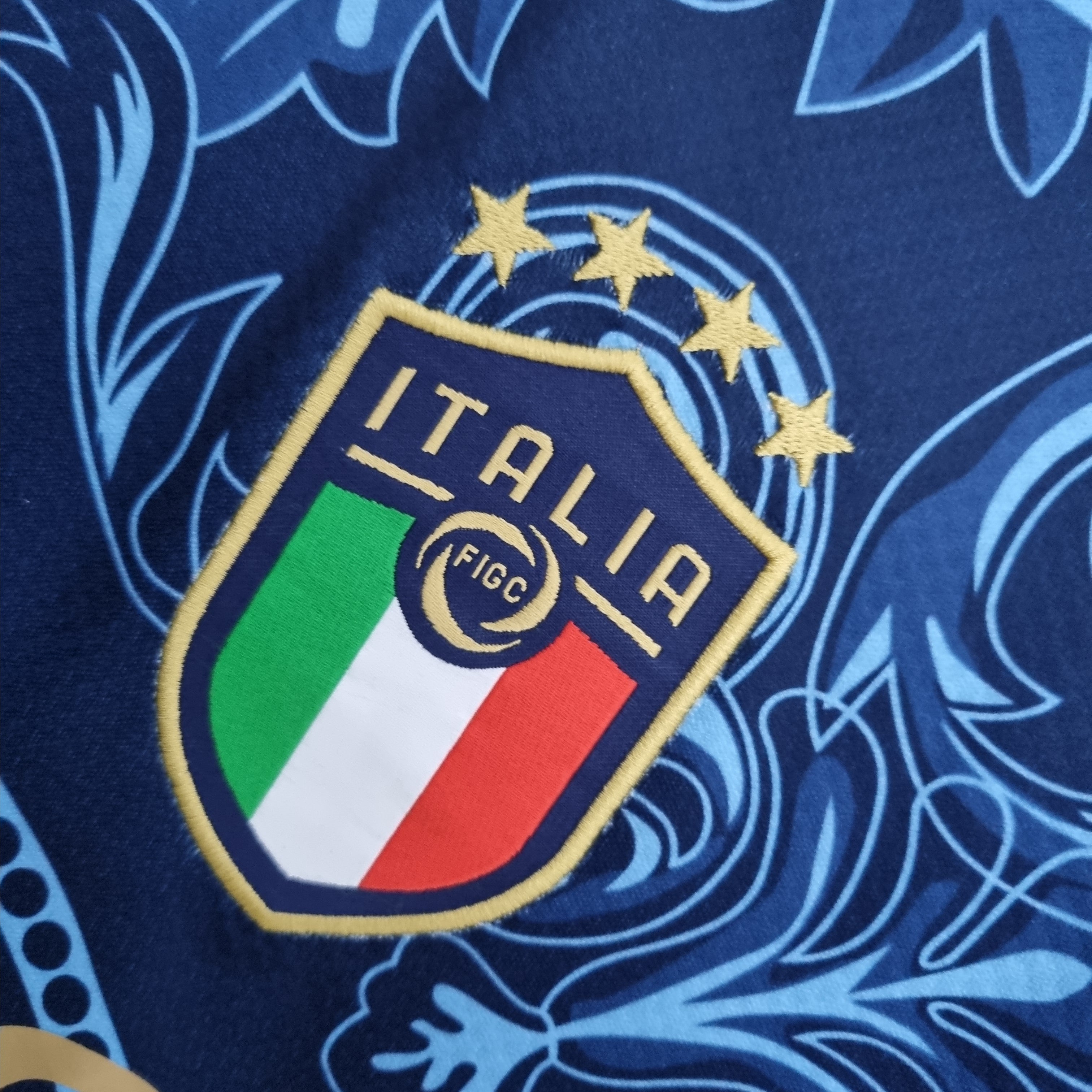 italy-versace-shirt-blue-aqua-edition-1