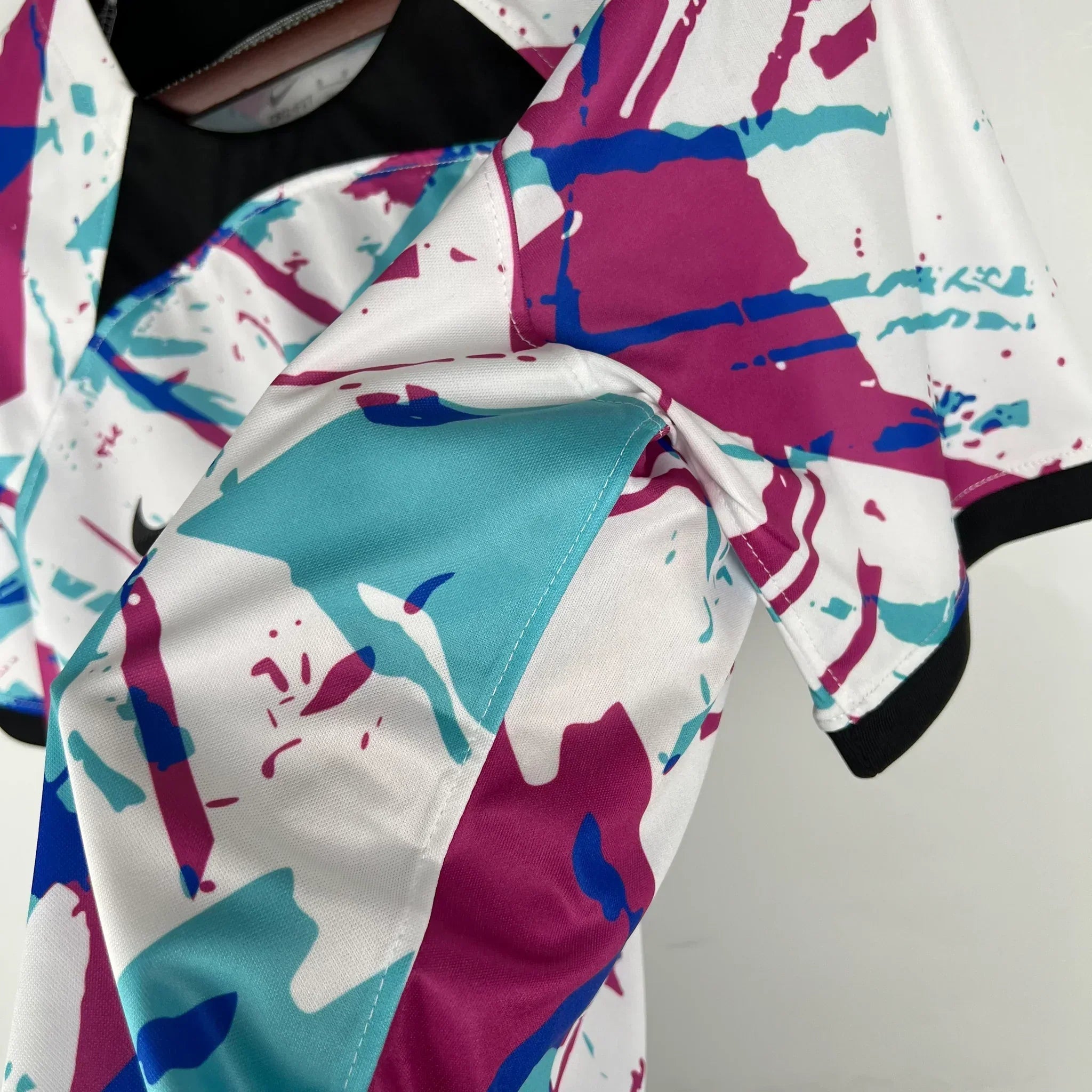 barcelona-shirt-dimensional-edition-1