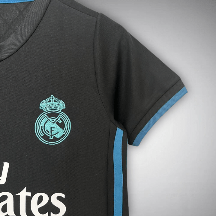17-18-real-madrid-kids-football-kit-away-1