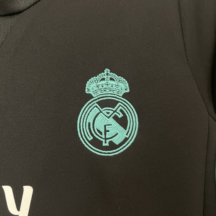 17-18-real-madrid-kids-football-kit-away-1
