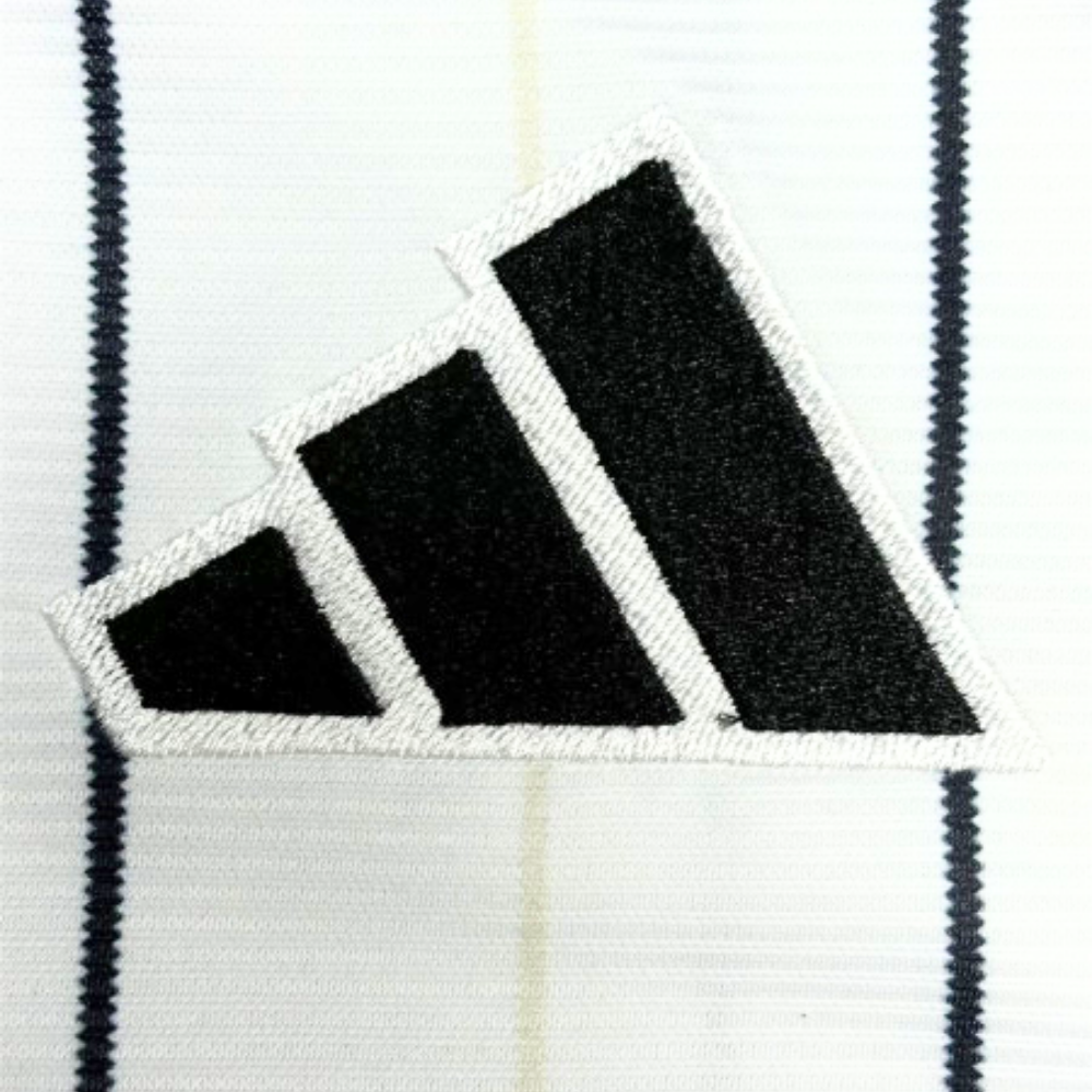 2025-26-juventus-baseball-shirt-1