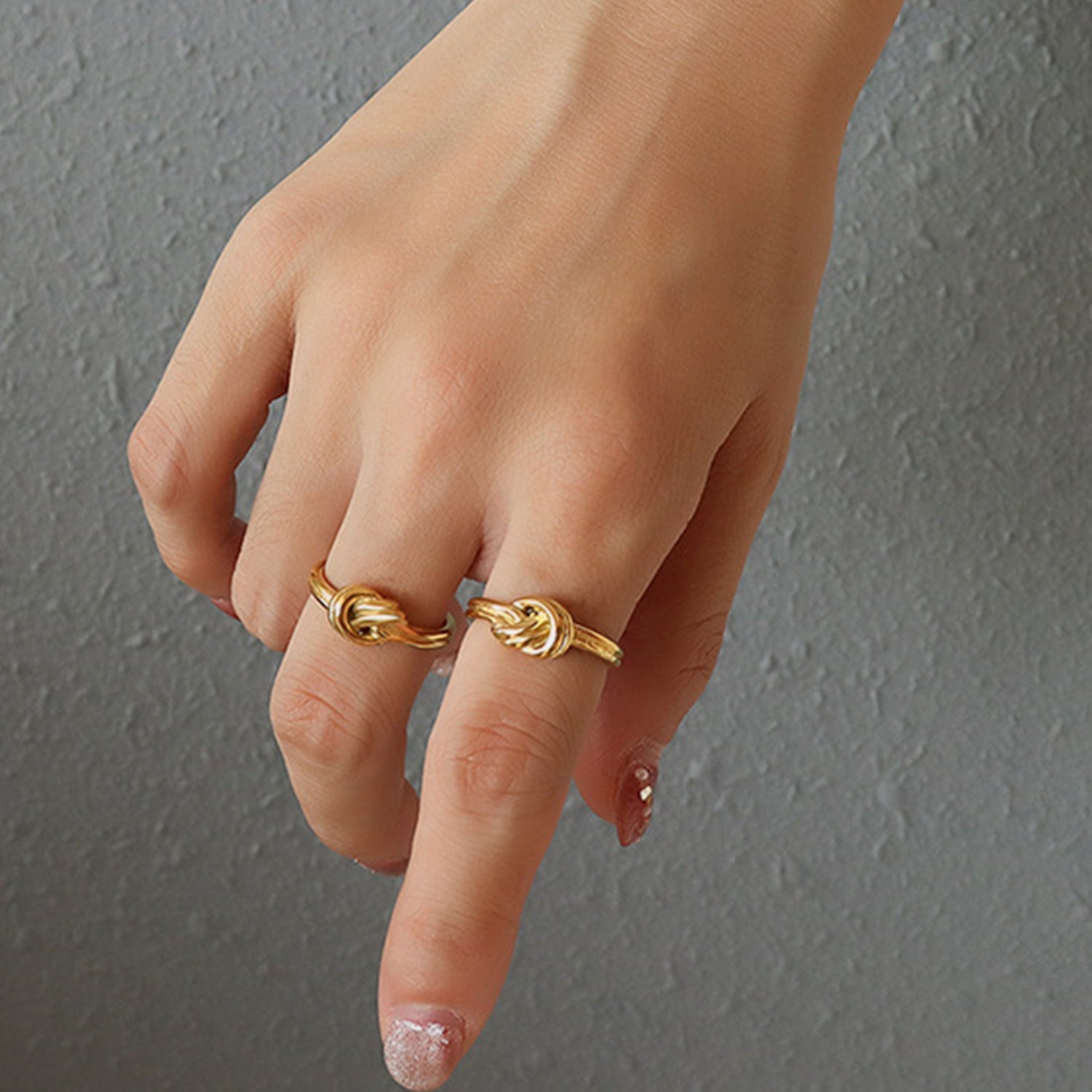 Anello Nodo in Acciaio Intrecciato
