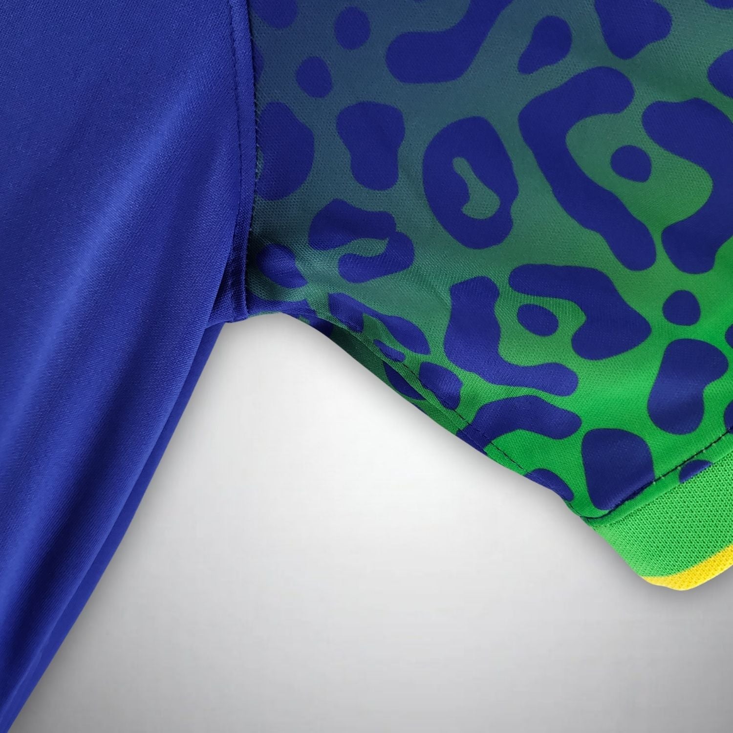 2022 Brasilien Retro Auswärtstrikot