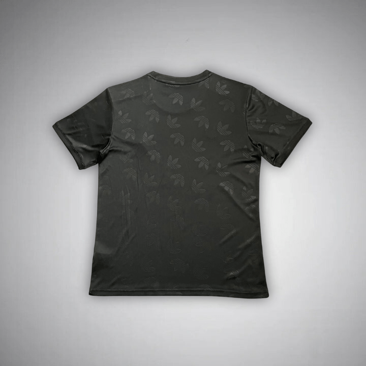 2025-real-madrid-shirt-minimalist-edition-1