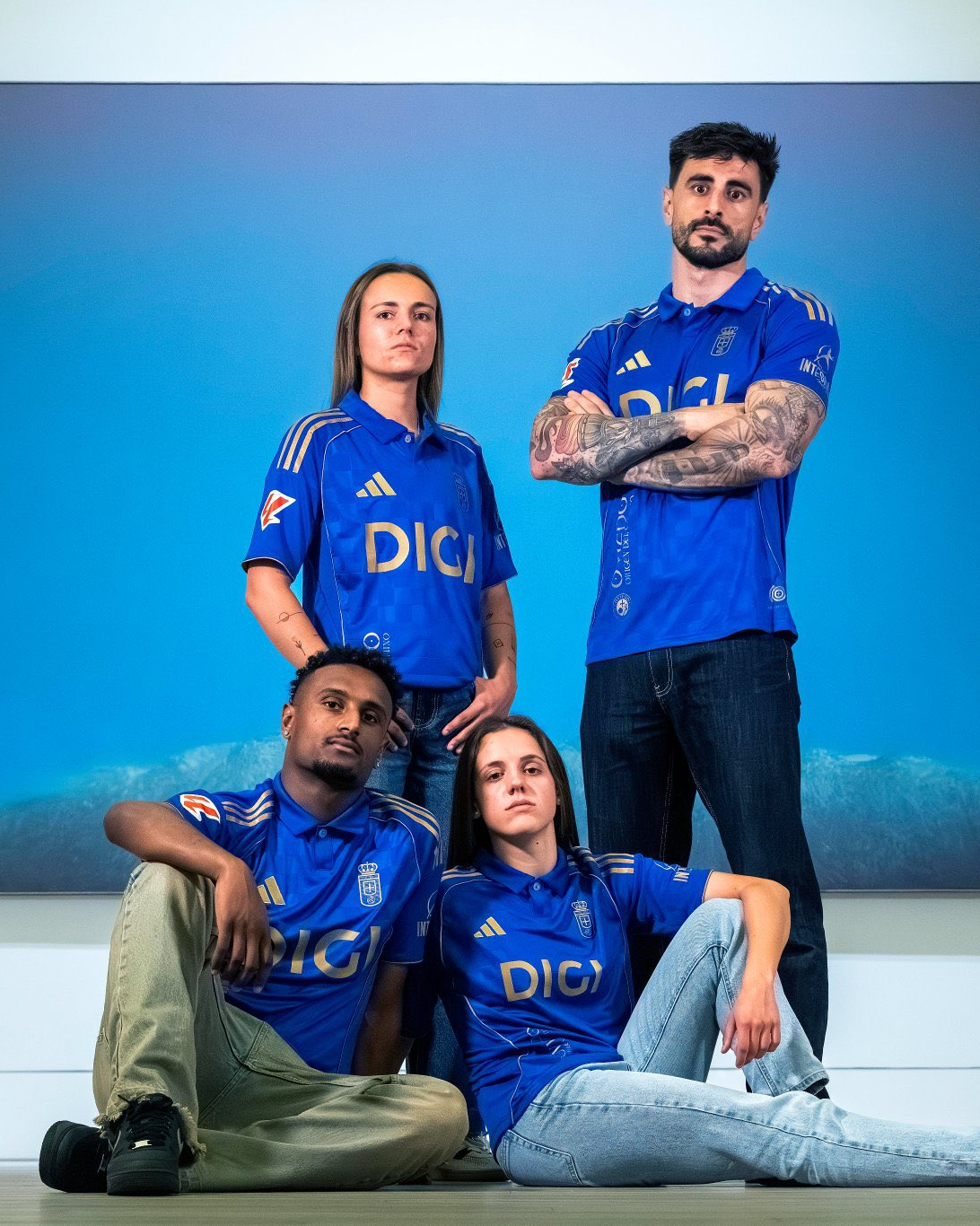 2025-26 Real Oviedo Hjemme Trøje