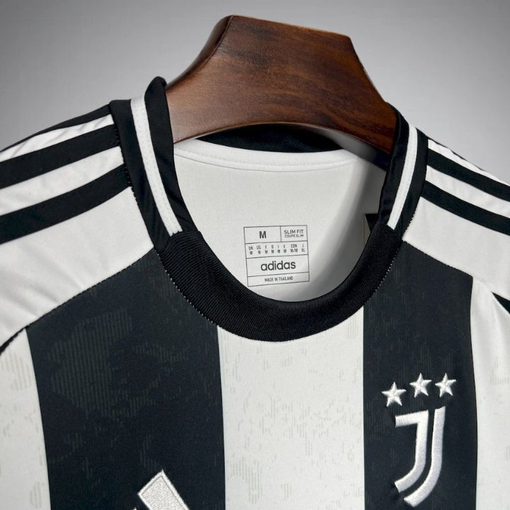2024-25-juventus-home-shirt-1