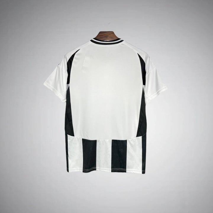 2024-25-juventus-home-shirt-1