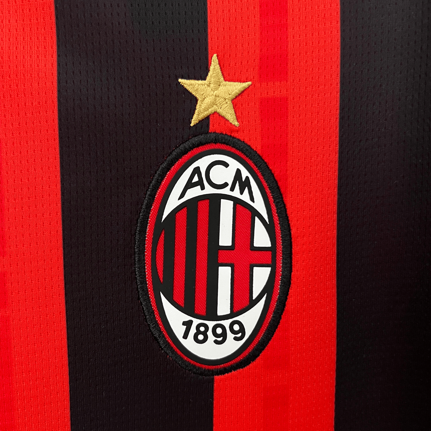 2024/25 AC Milan hjemmebane trøje