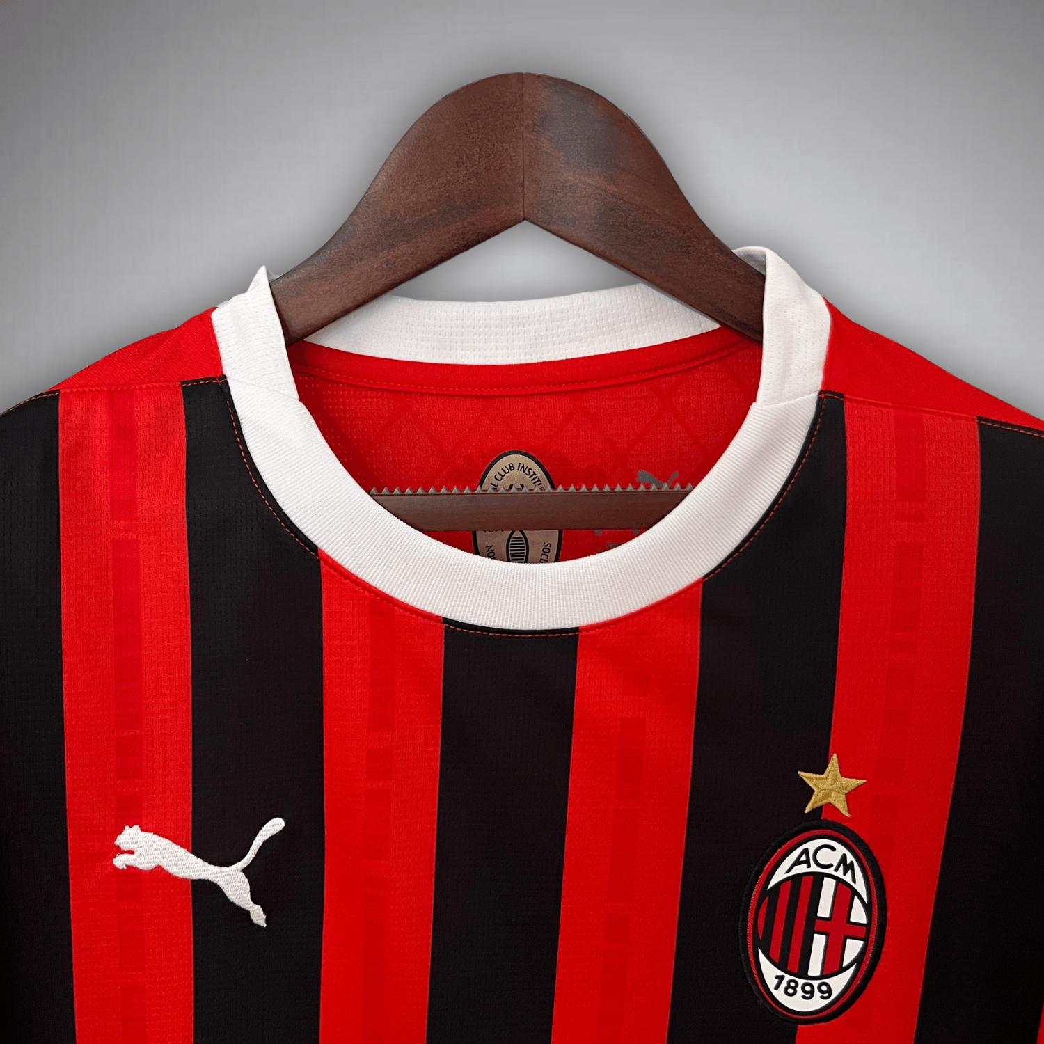 2024/25 AC Milan hjemmebane trøje
