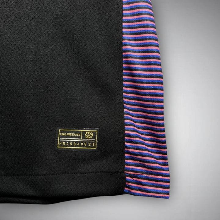 2024-25-fc-barcelona-shirt-regalia-1