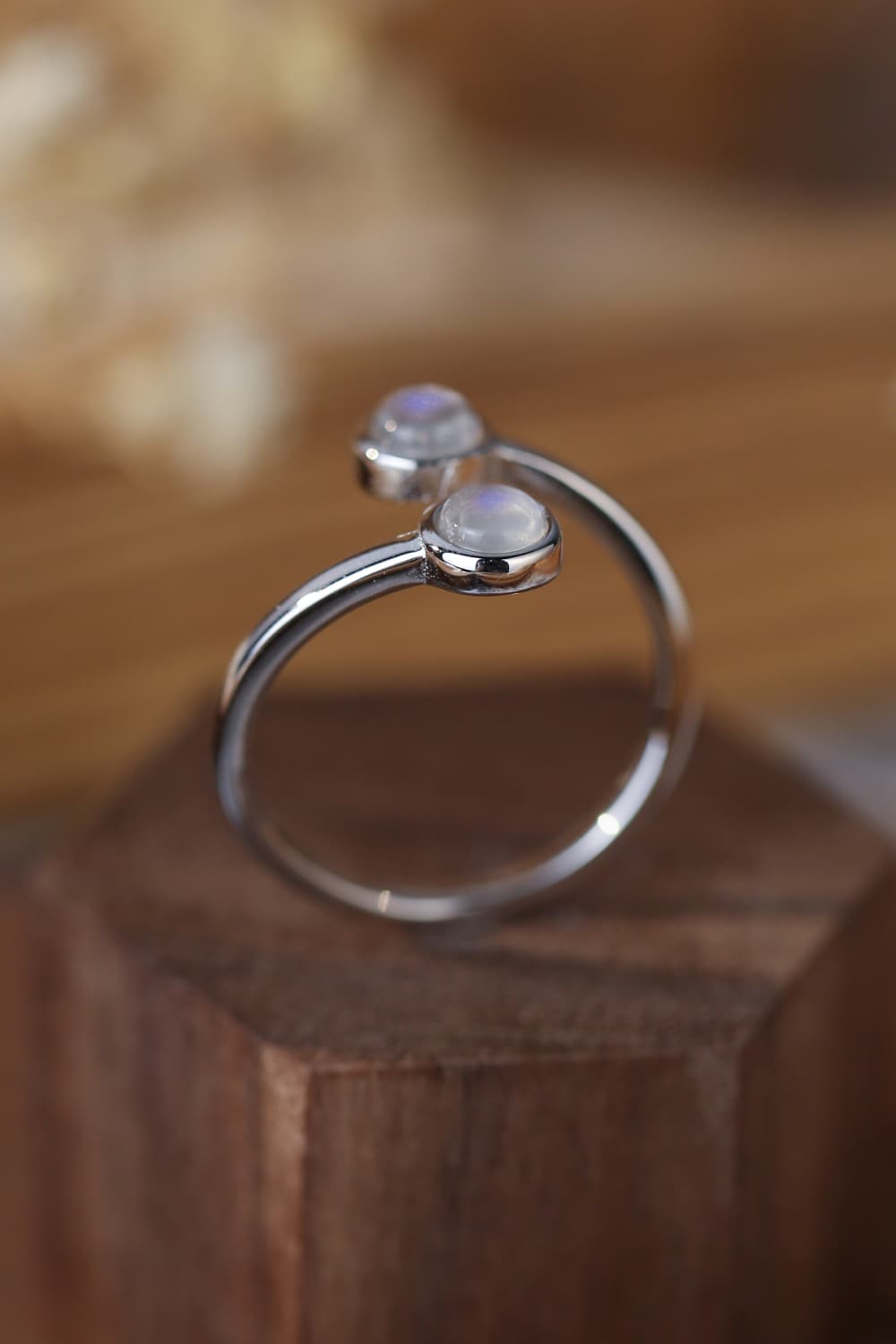 Anello "Toi et Moi" in pietra di luna