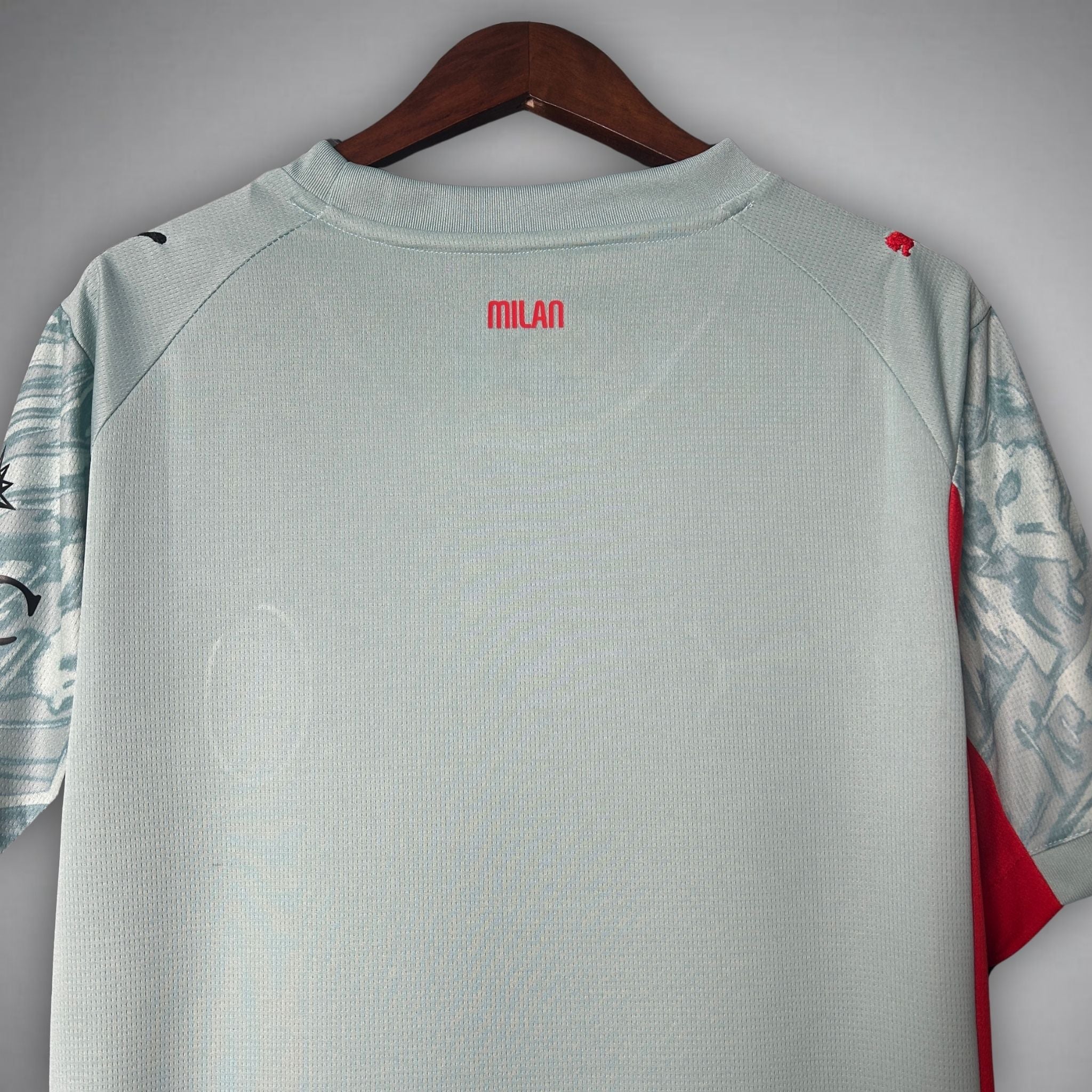 2025-26-ac-milan-goalkeeper-shirt-1