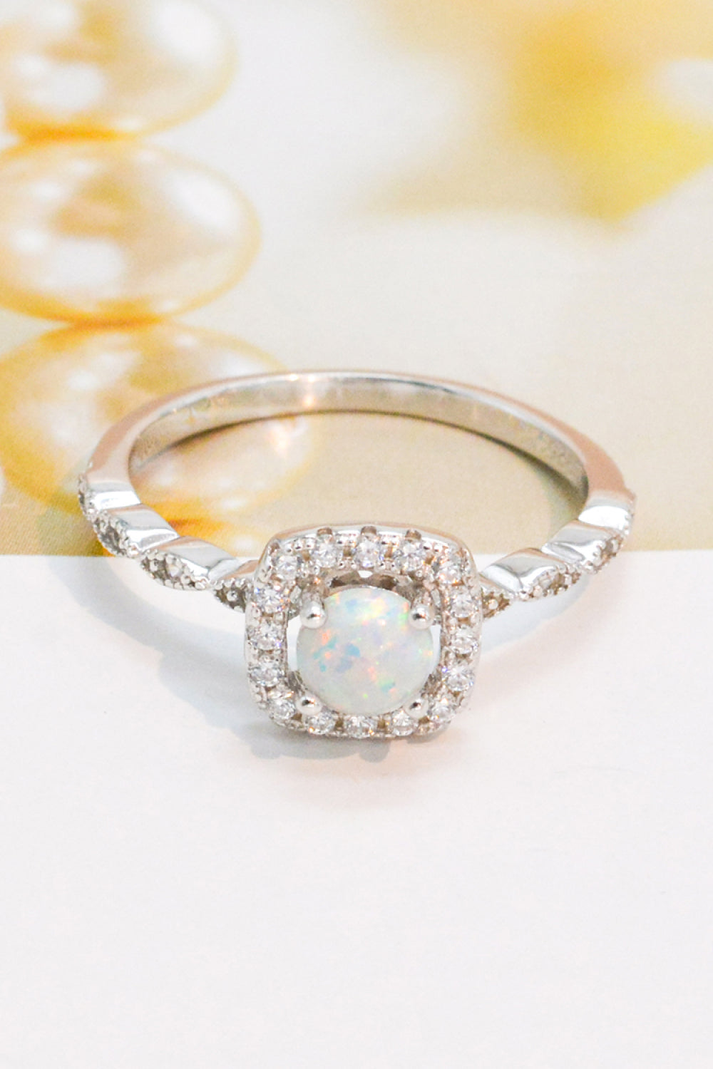 Silberring mit Opal-Einlage