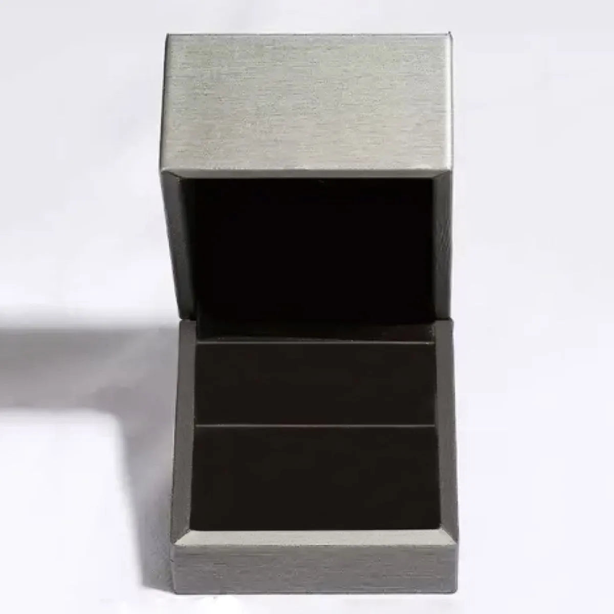 Anello in argento zircone