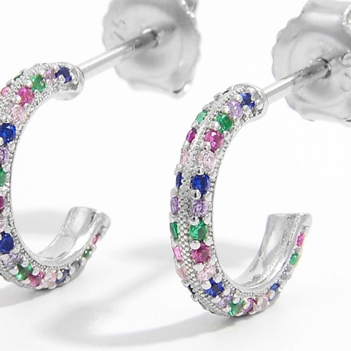 Orecchini a perno in argento Zircon Contrast