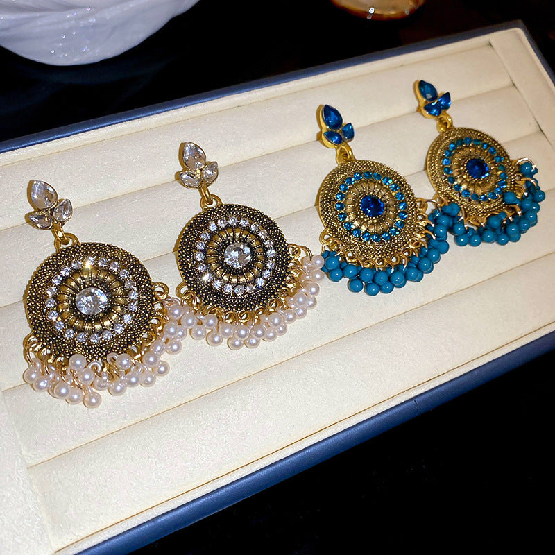 Perlebesatte rhinestone dangleøreringe
