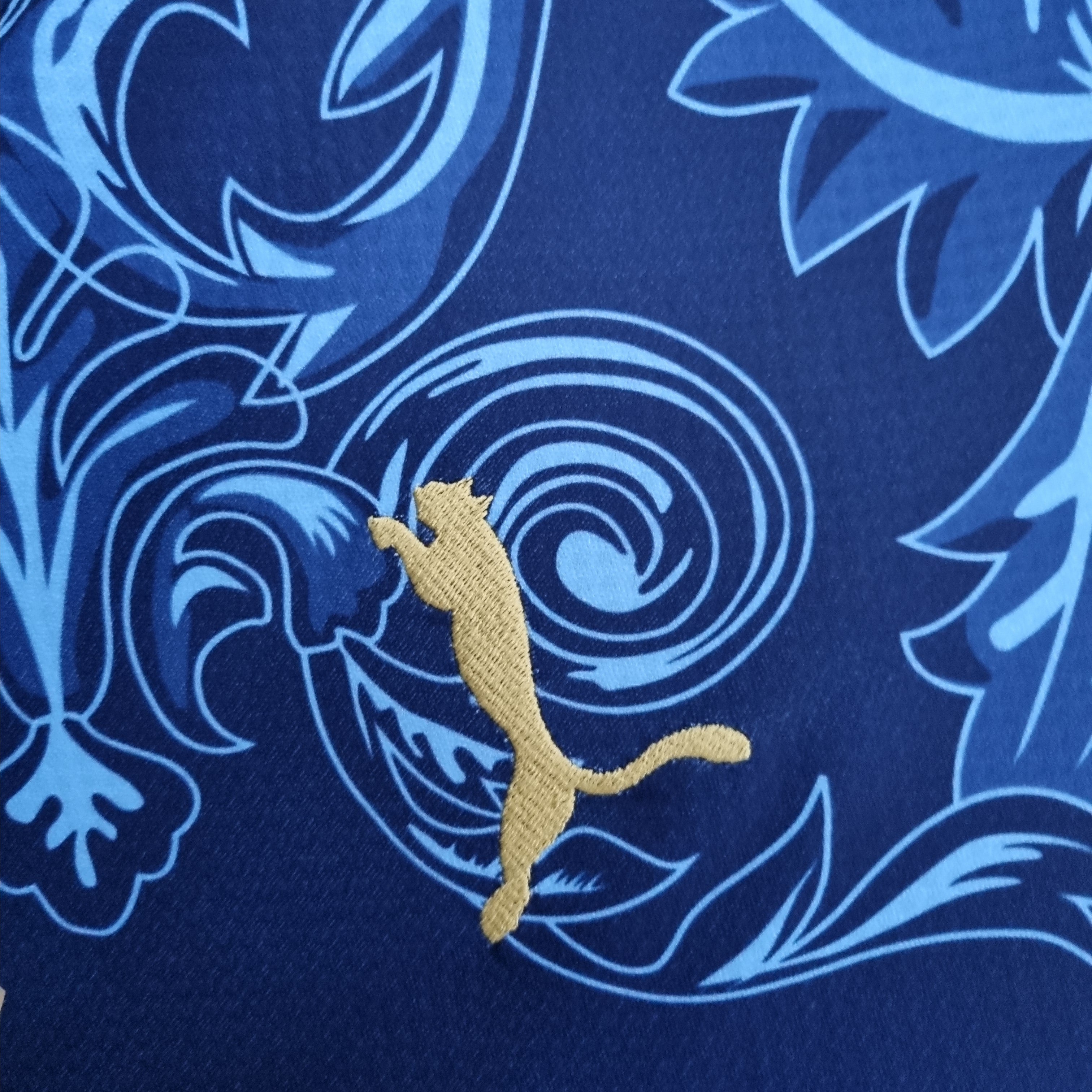 italy-versace-shirt-blue-aqua-edition-1