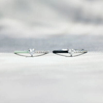 Anello con cuore smaltato e zircone