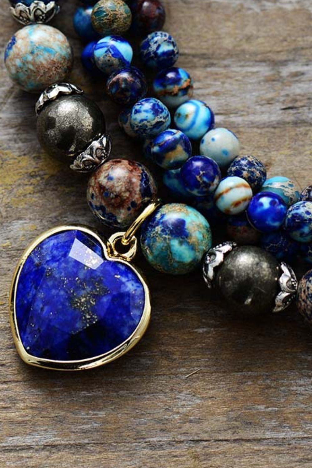 Royal Gemstone Triple-Layer Hjertearmbånd