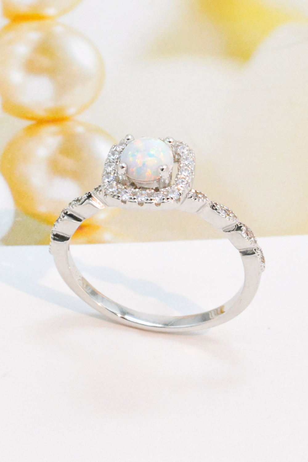 Silberring mit Opal-Einlage