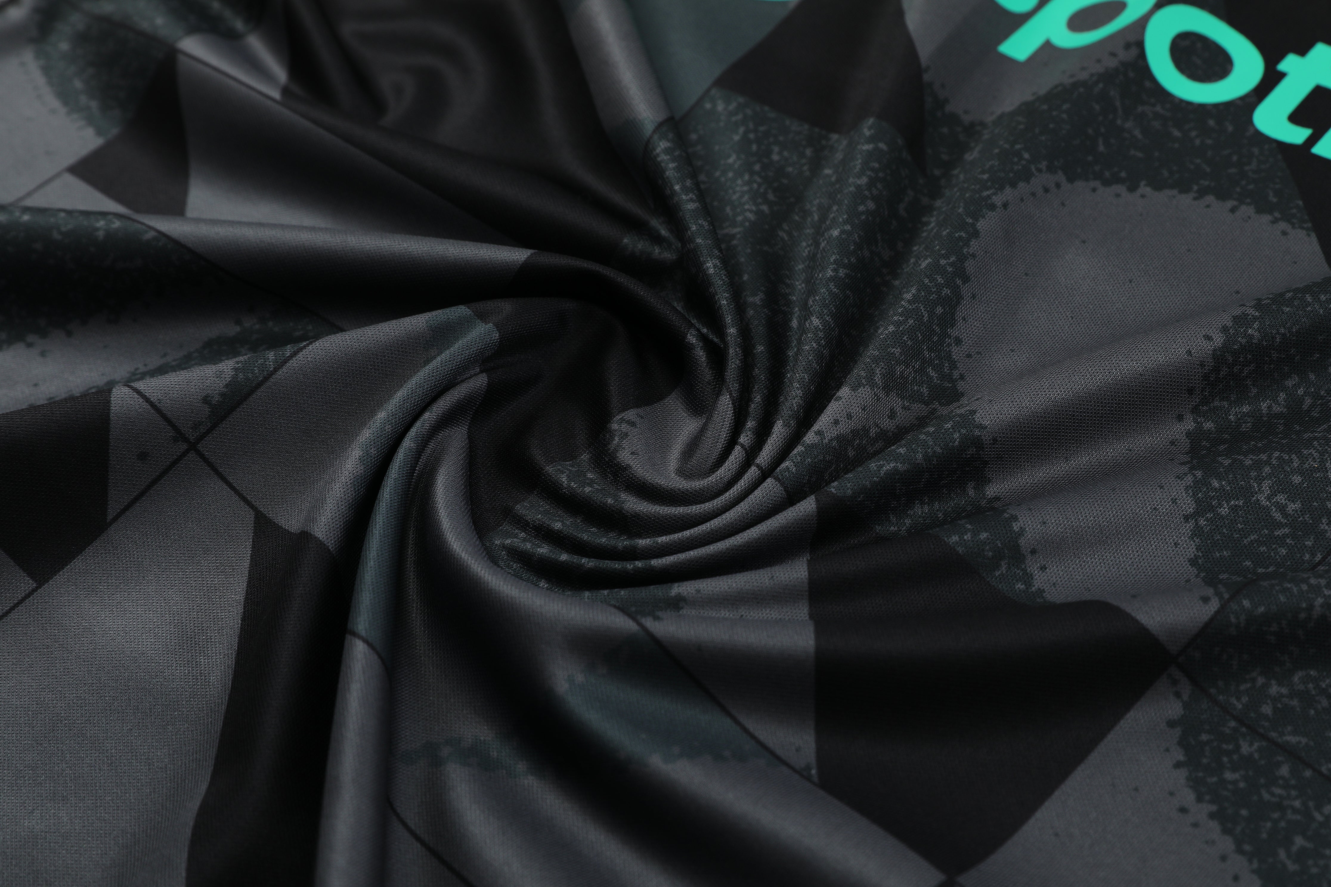 fc-barcelona-black-sleeveless-summer-training-set-2024-2025-1