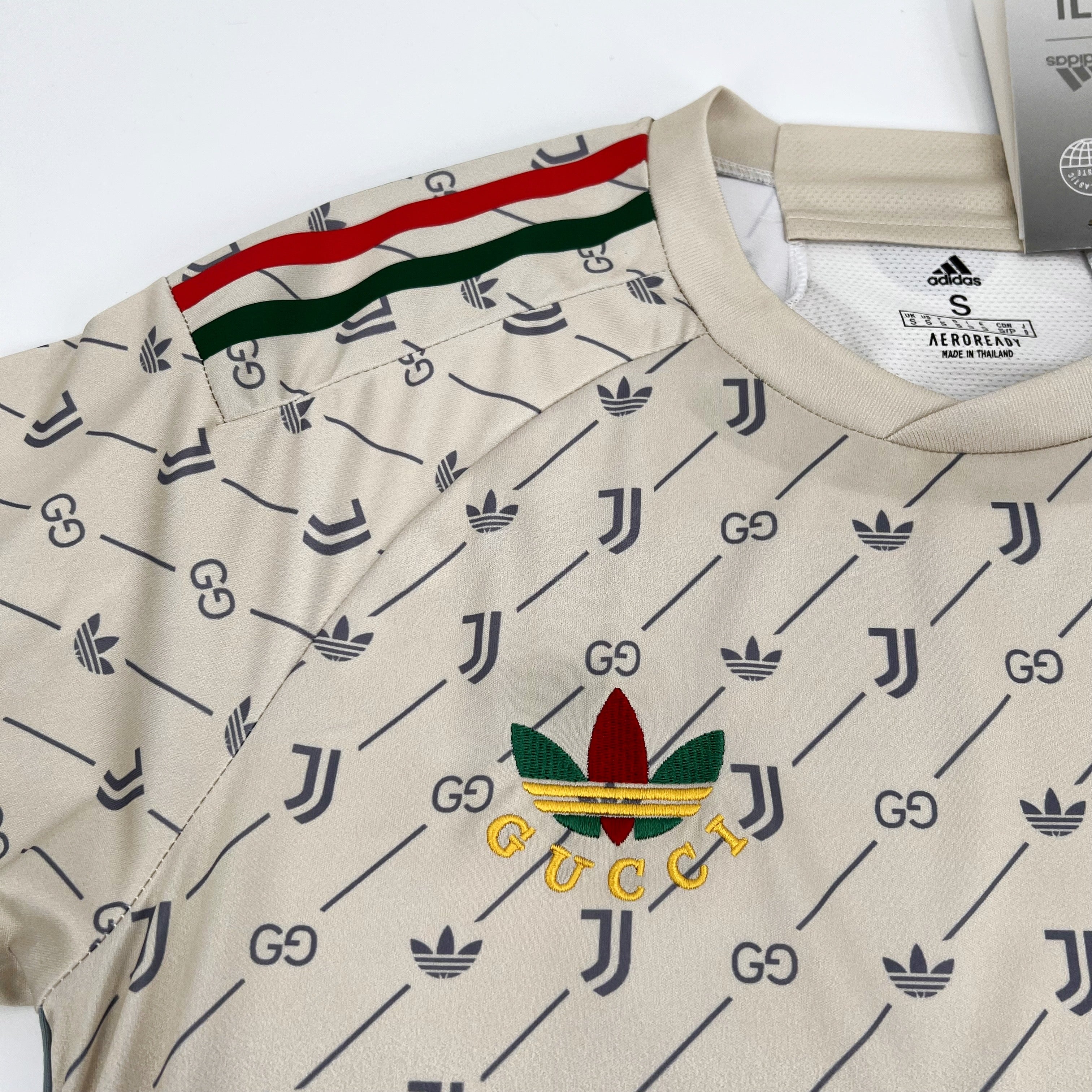 juventus-gucci-shirt-limited-edition-1