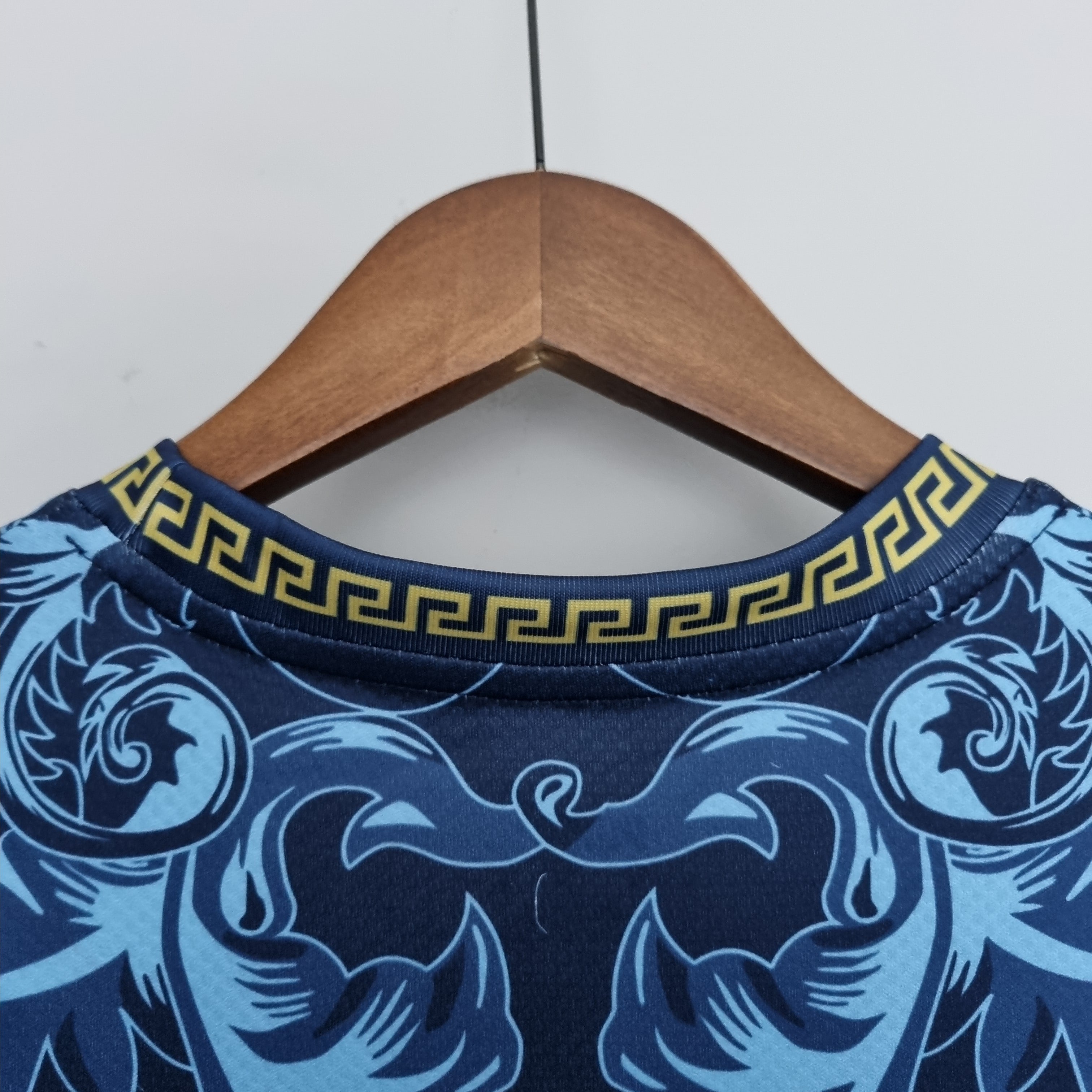 italy-versace-shirt-blue-aqua-edition-1