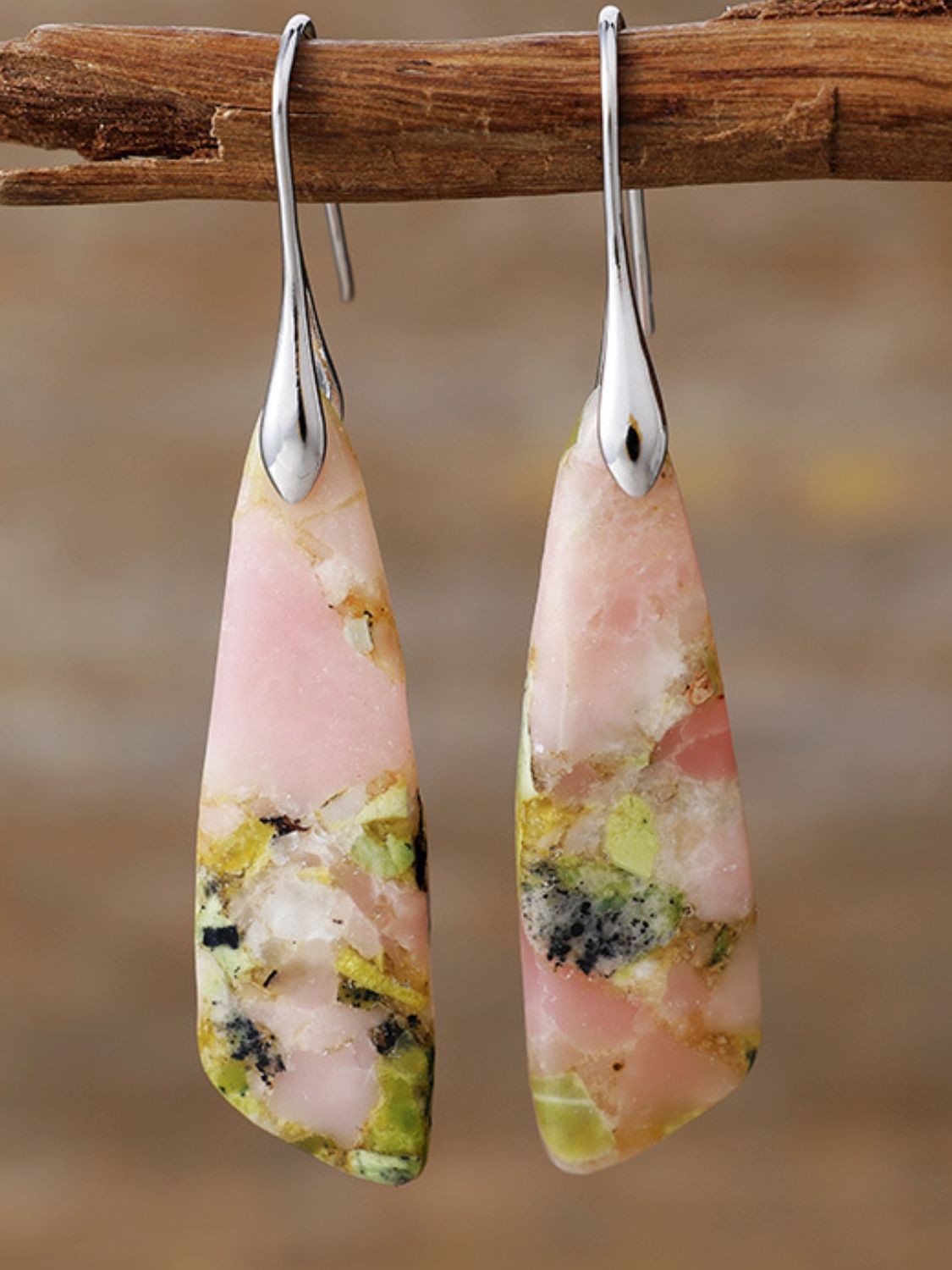 Geometric Dangle Hoops