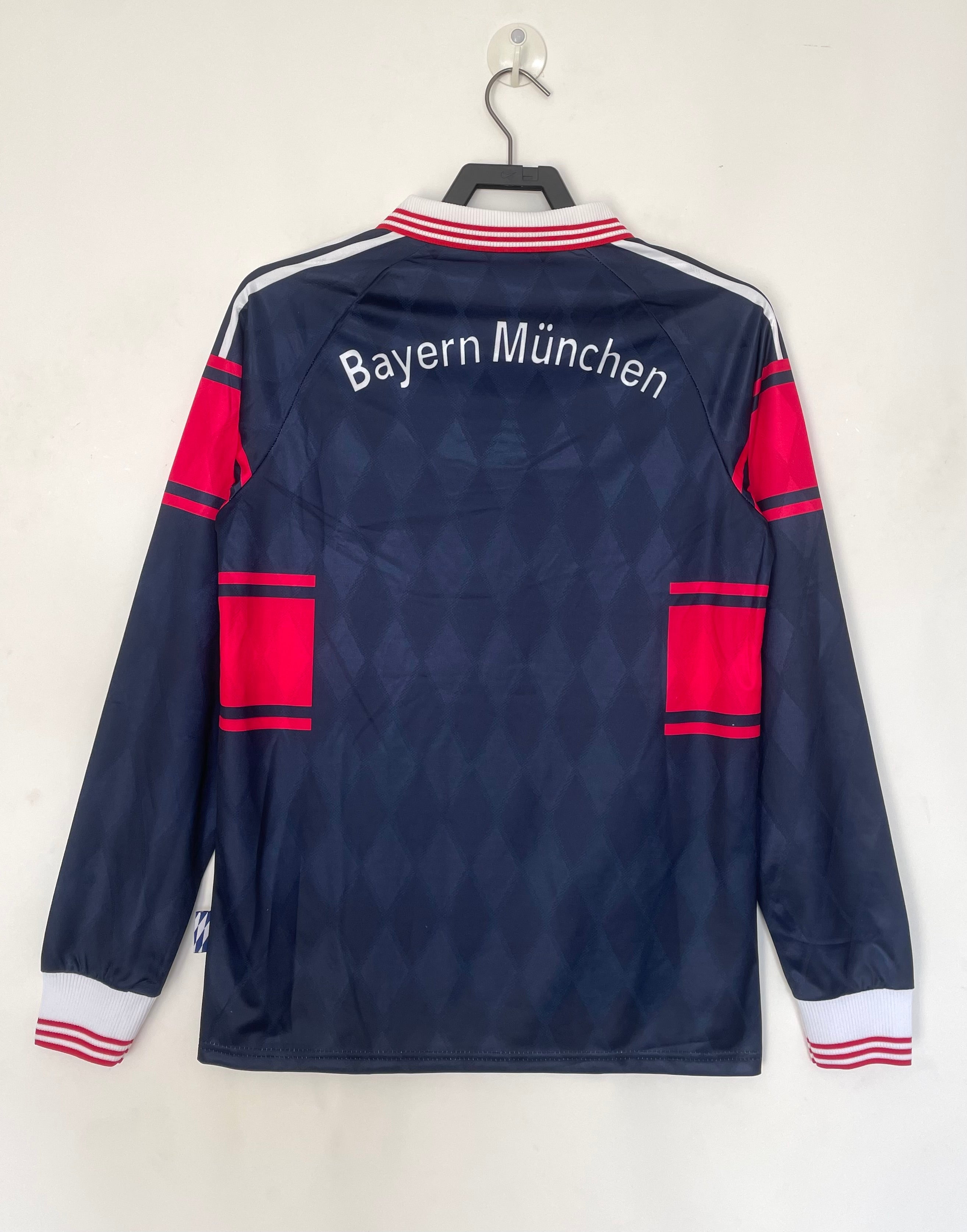 bayern-munchen-long-sleeve-away-shirt-1997-99-1