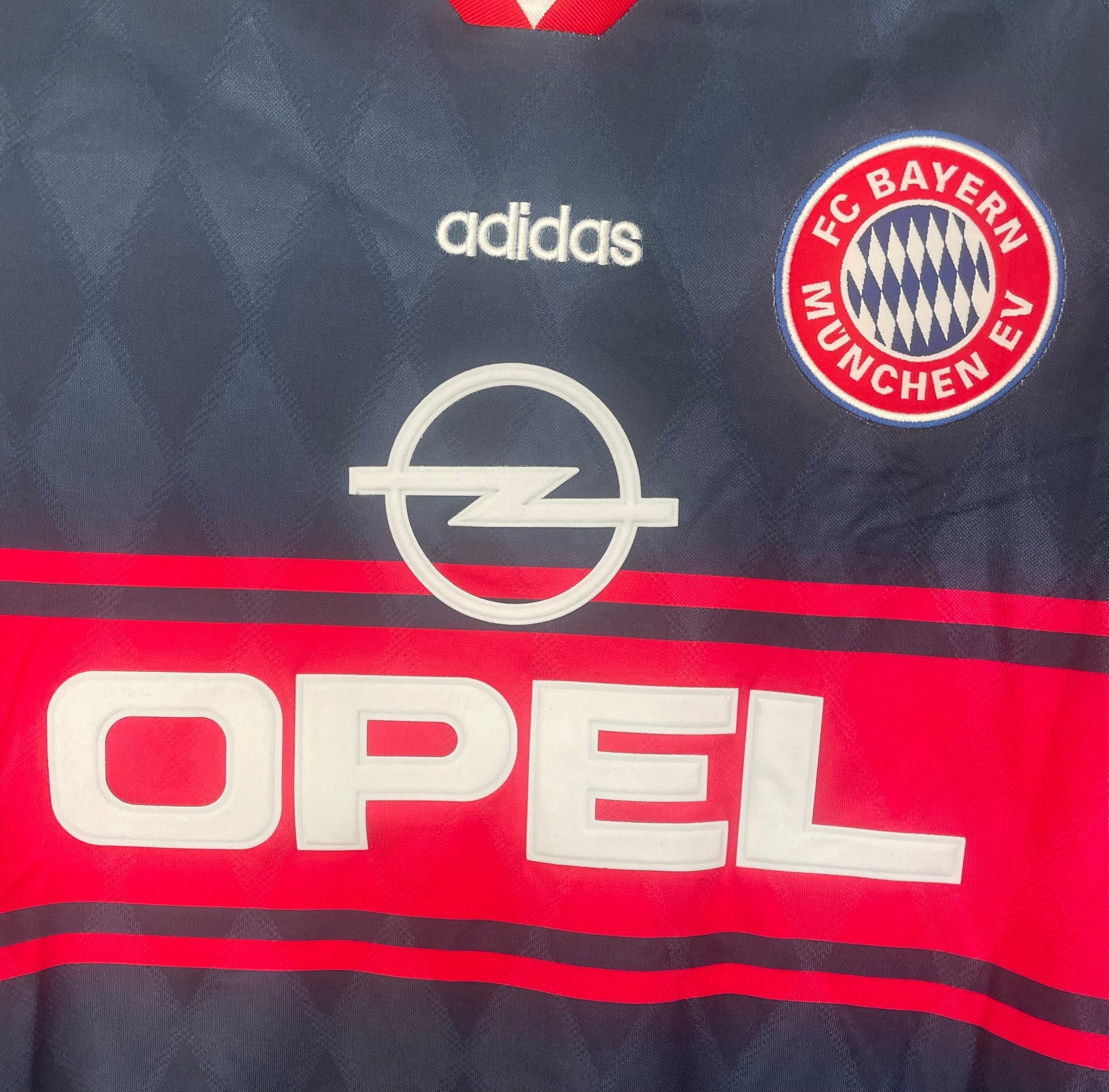 bayern-munchen-long-sleeve-away-shirt-1997-99-1