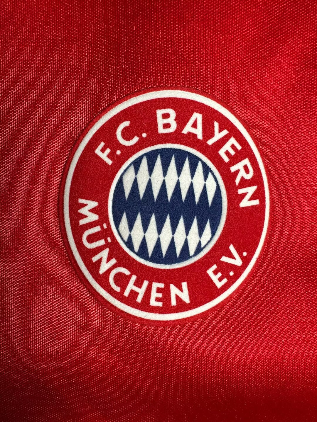 bayern-munich-home-shirt-1993-1995-1
