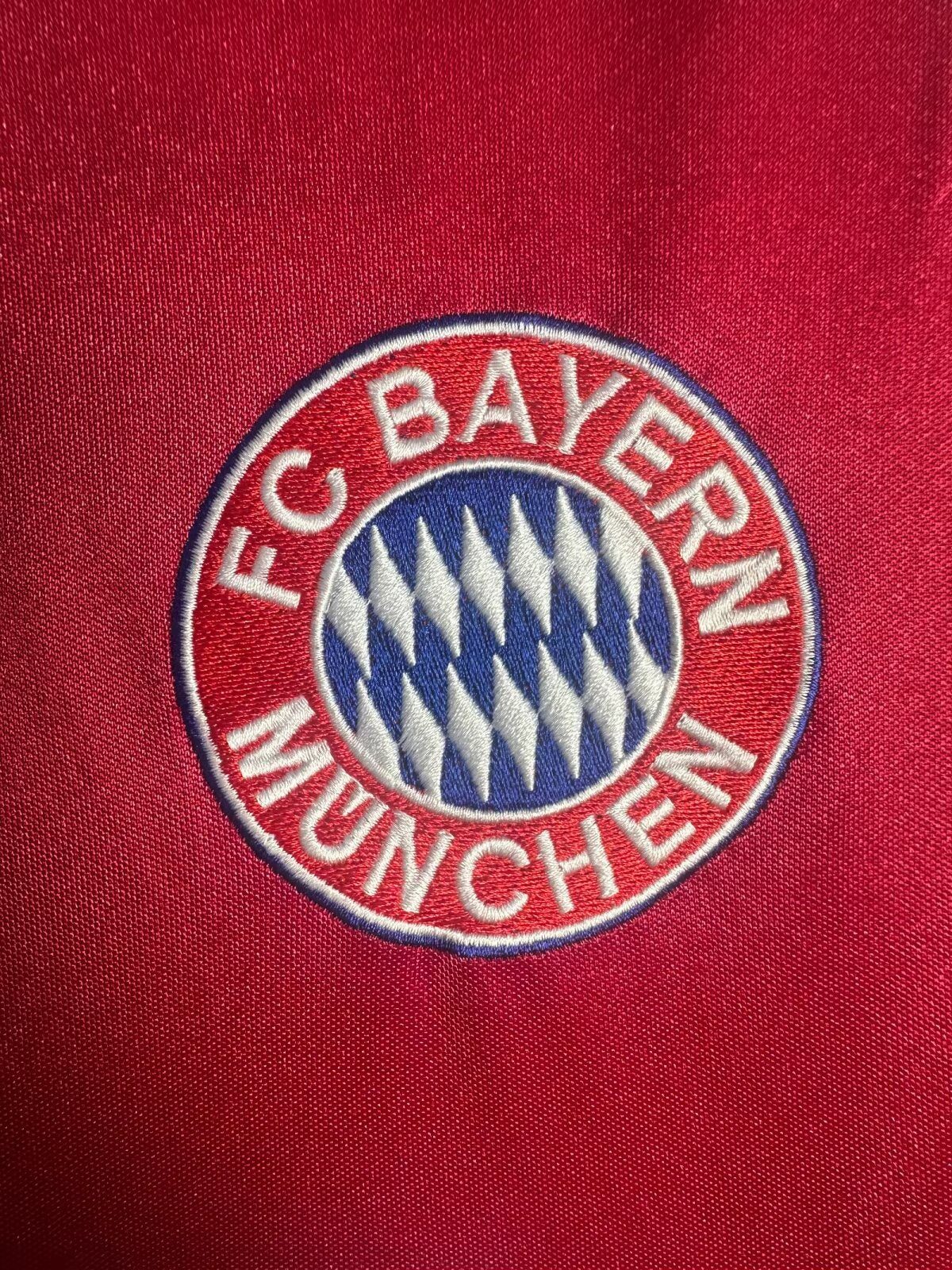 bayern-munich-home-shirt-2003-2004-1