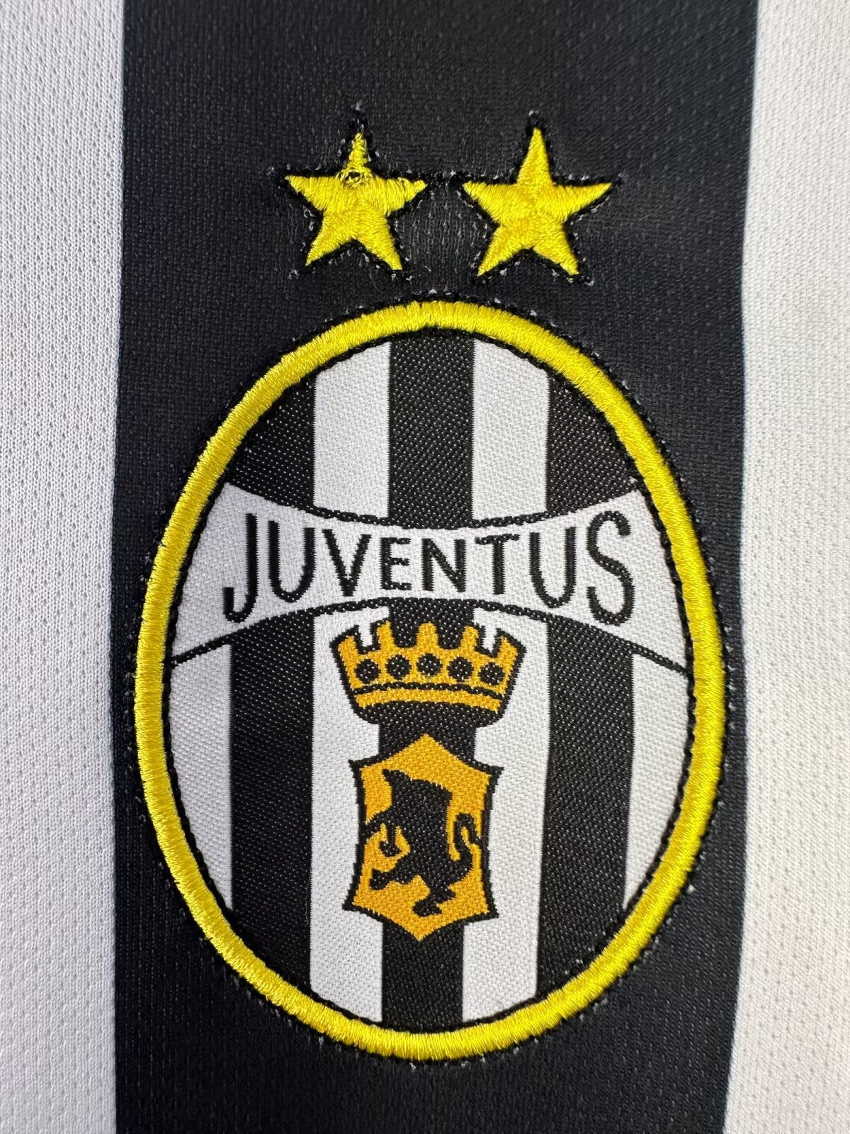 juventus-long-sleeve-home-shirt-2002-03-1