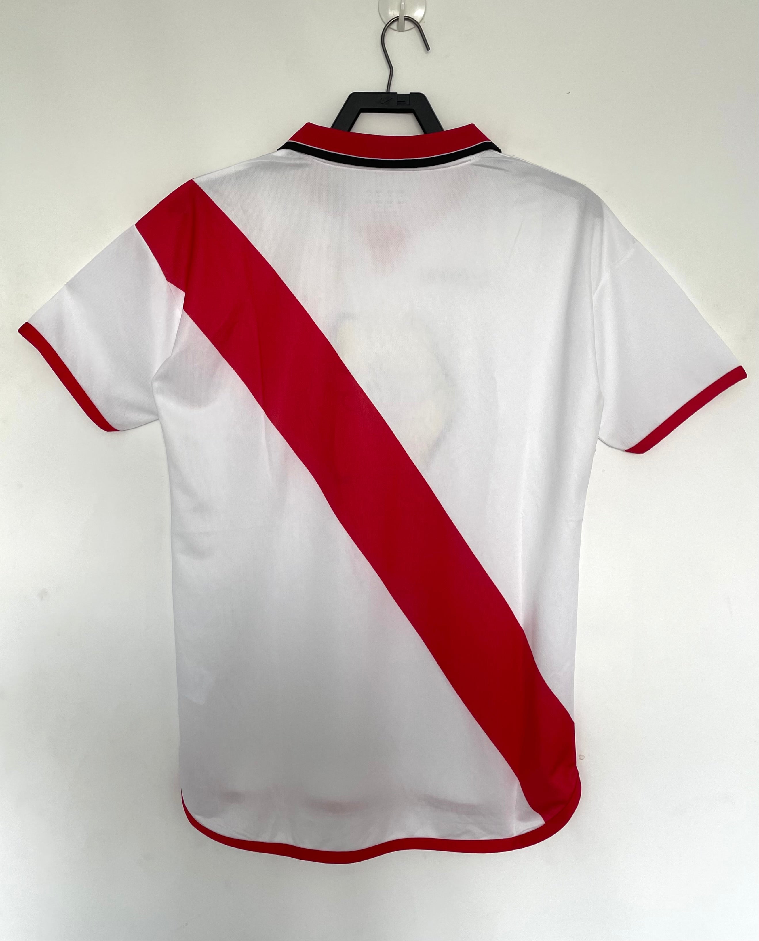 2001/2002 Rayo Vallecano Home Shirt