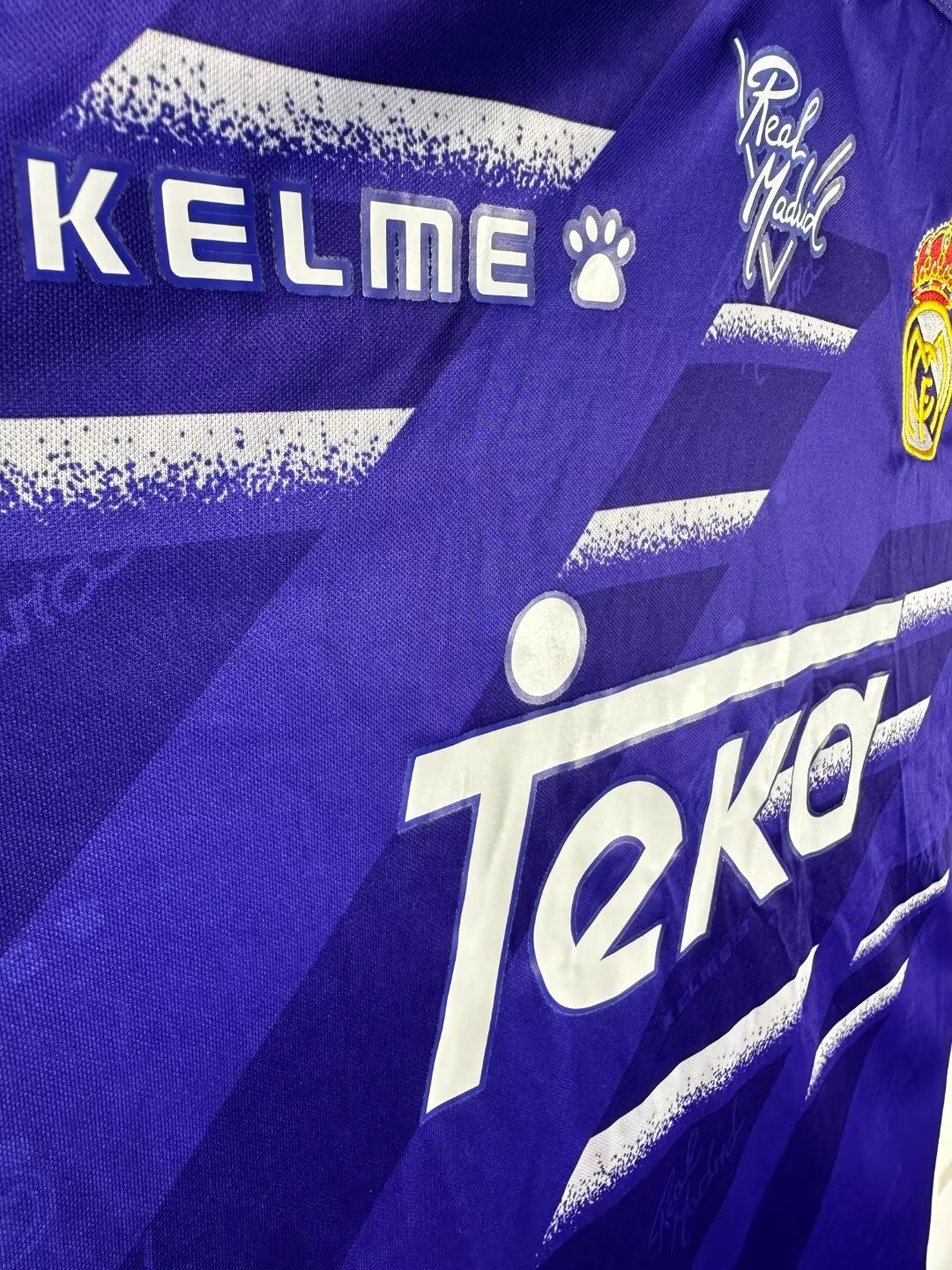 real-madrid-cf-away-shirt-1994-1996-1