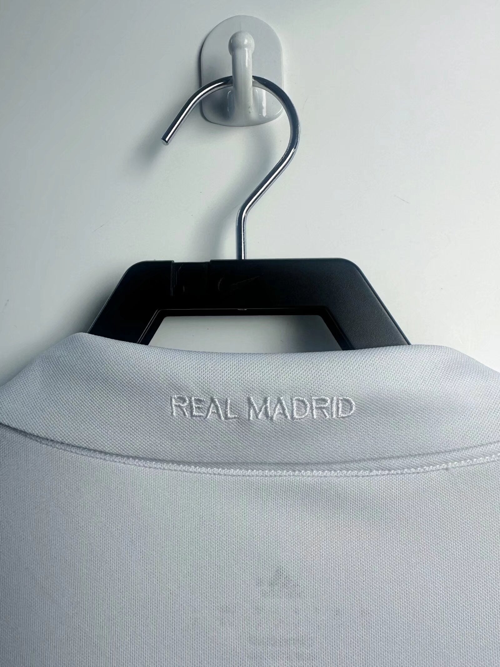 real-madrid-long-sleeve-home-shirt-2016-17-1