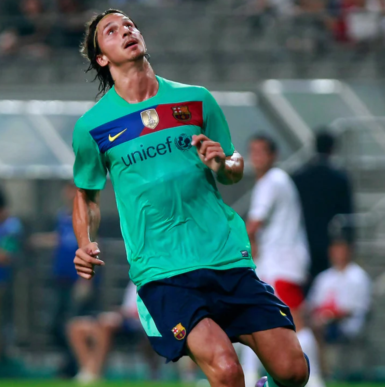 2010/2011 Barcelona Udebanetrøje Retro