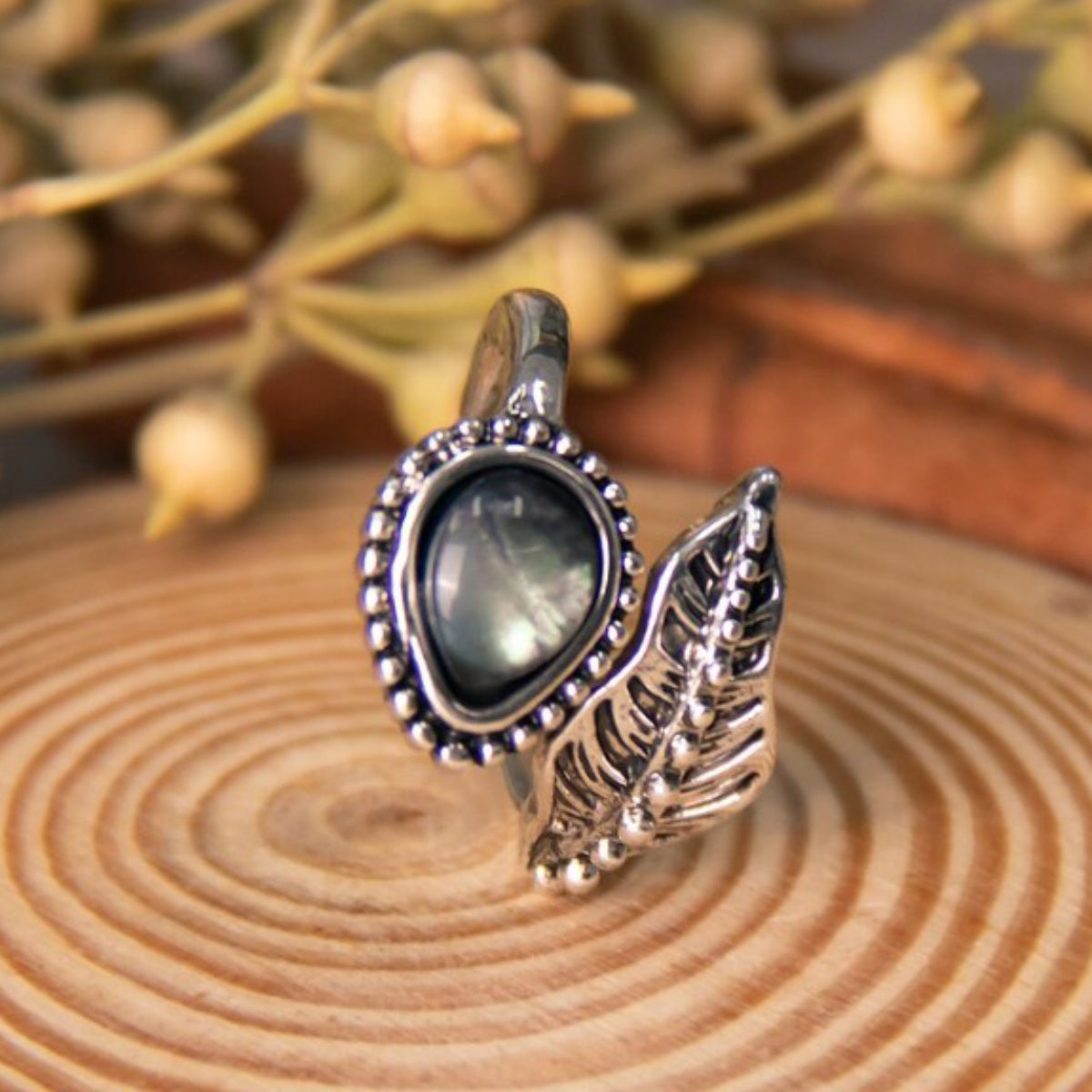 Månestensblad Twist Ring