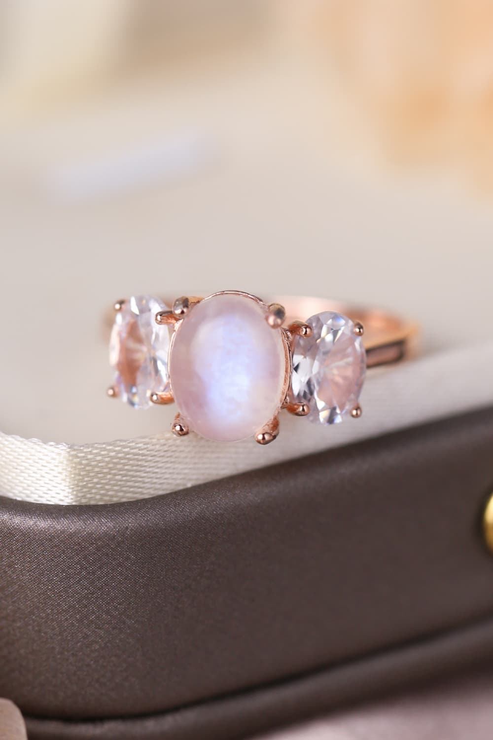 Månestens Tre-Stens Ring