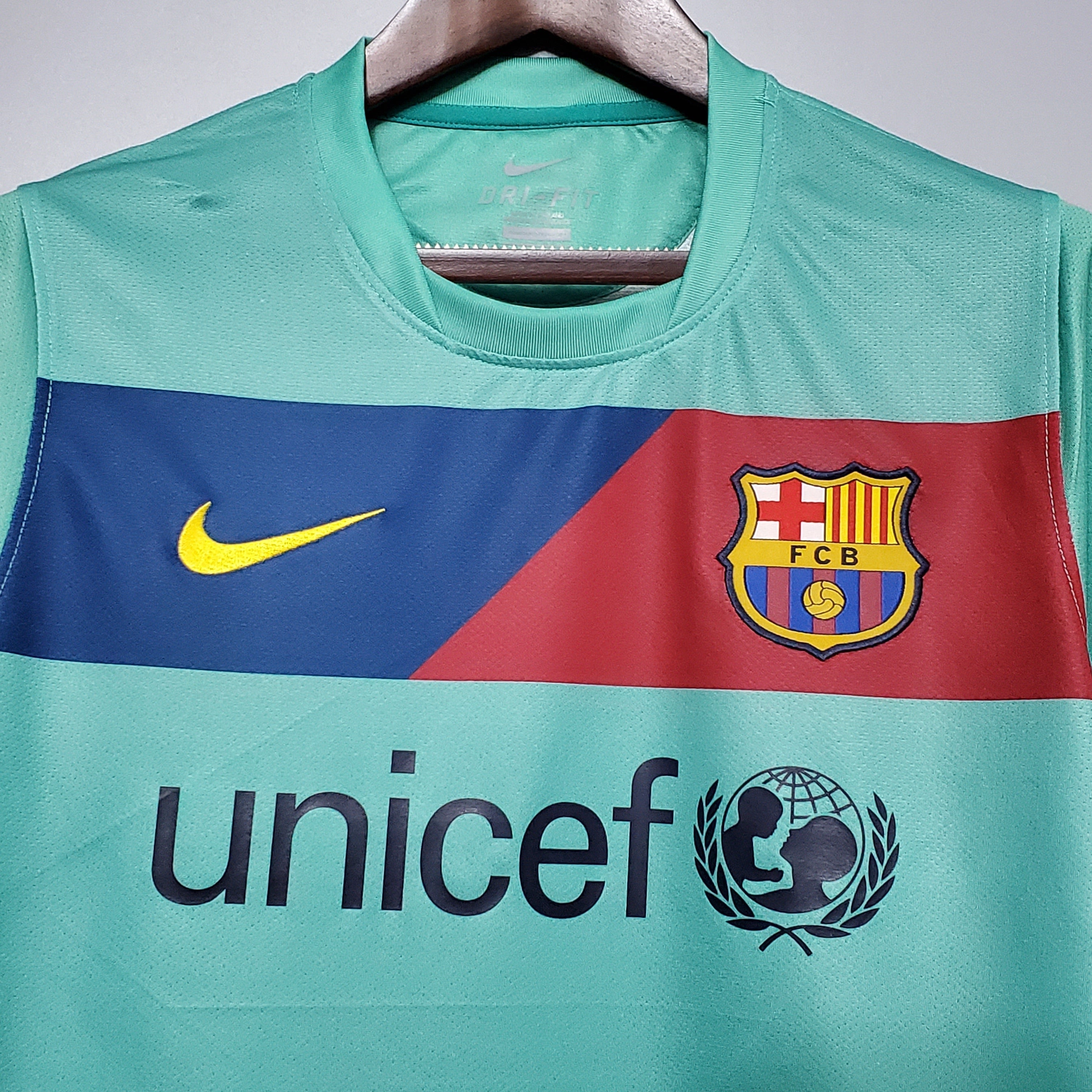 2010/2011 Barcelona Udebanetrøje Retro