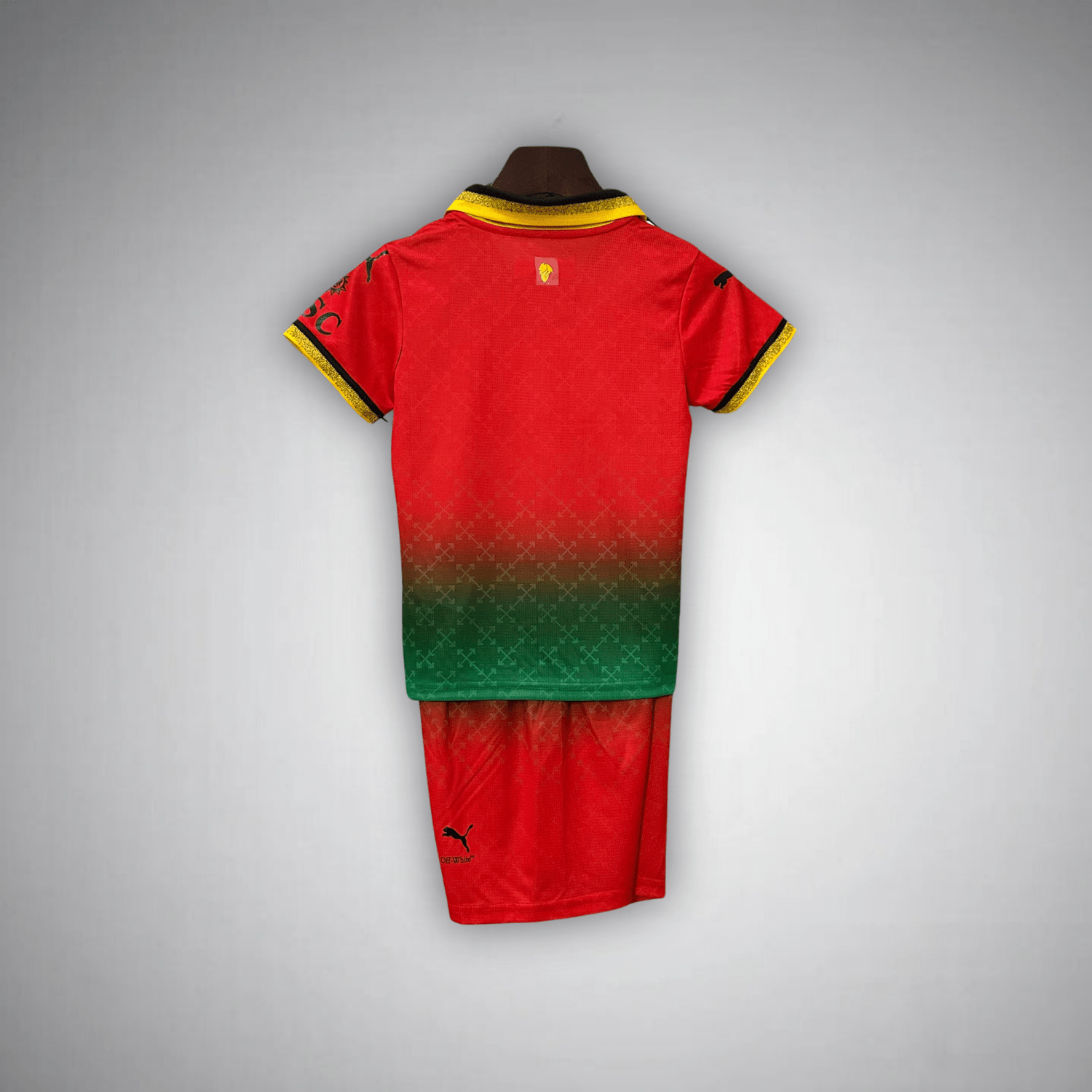 ac-milan-off-white-kids-football-kit-limited-edition-1