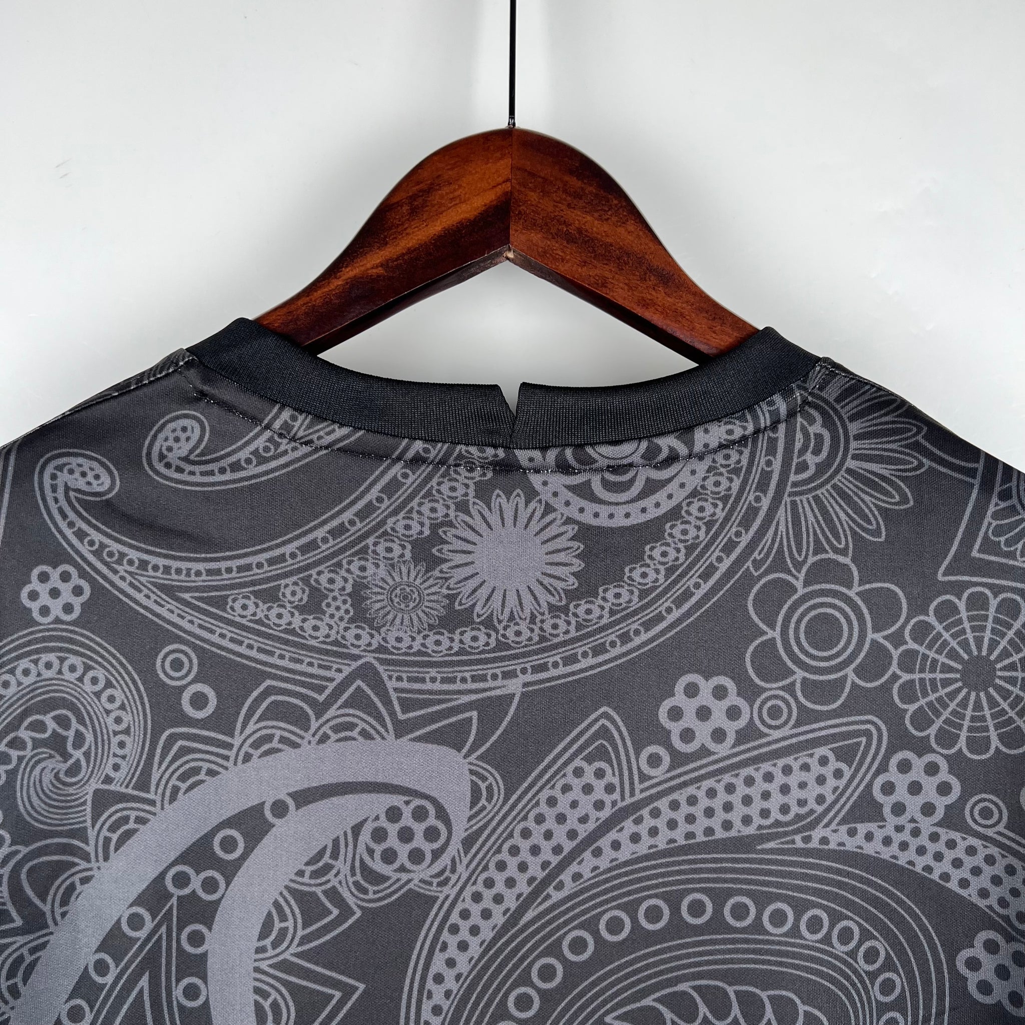 barcelona-shirt-venom-sequence-edition-1