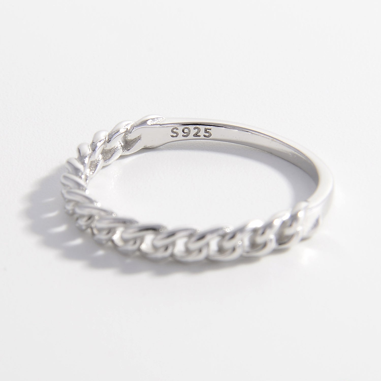 Anello a catena curb in argento