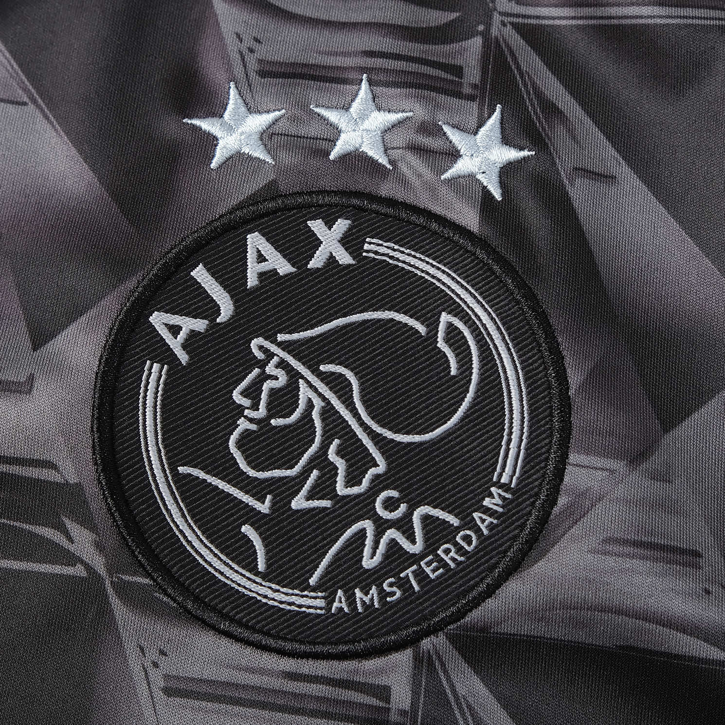 ajax-2023-24-third-shirt-1